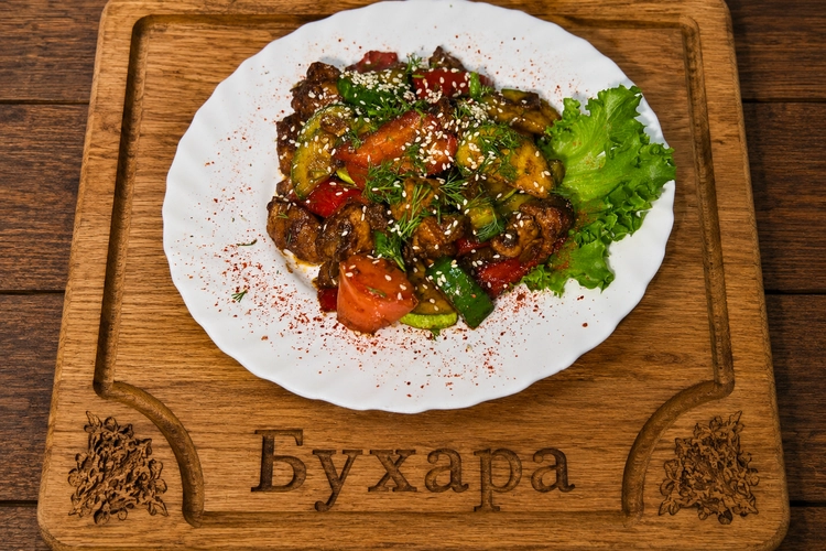 Куриное филе с овощами